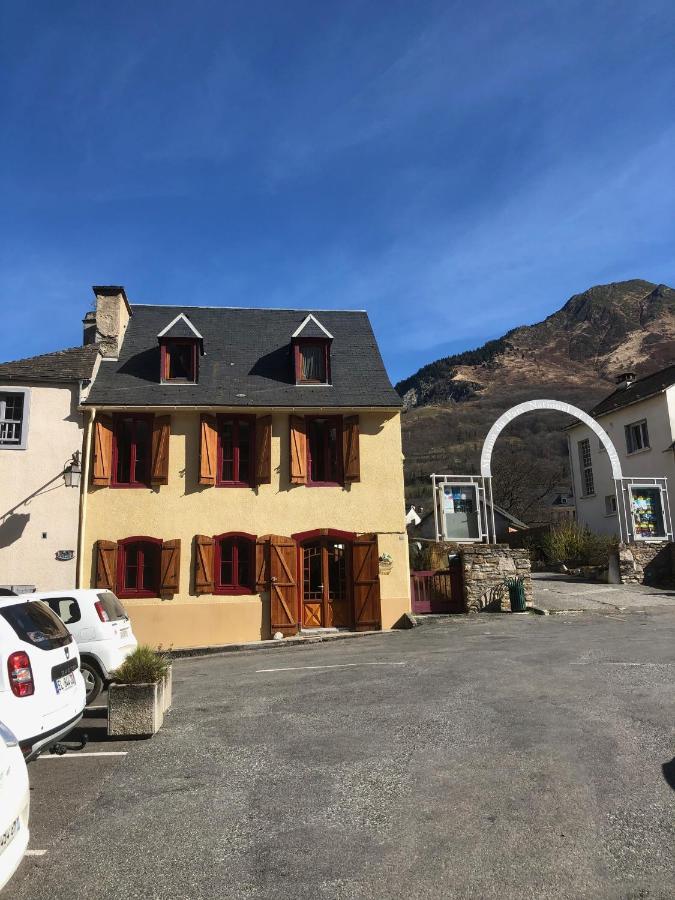 La Petite Maison Des Montagnes Luz-Saint-Sauveur Exterior photo